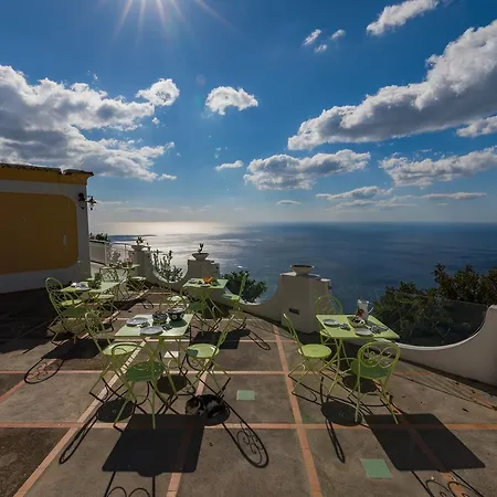 Bacio Del Sole Nocleg ze śniadaniem Positano