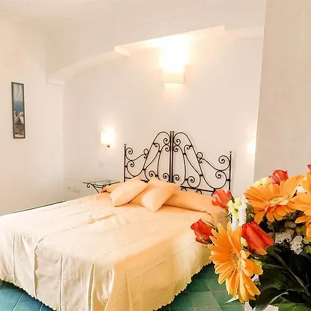 Bacio Del Sole Positano