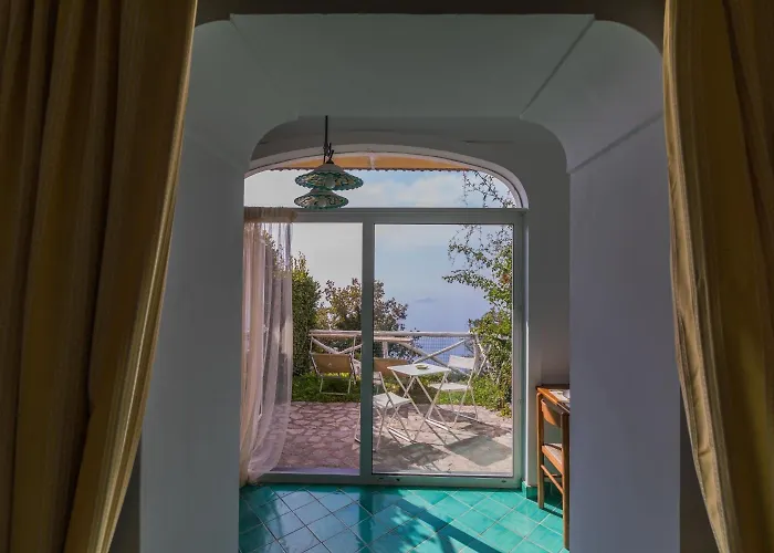 Bacio Del Sole Bed and Breakfast