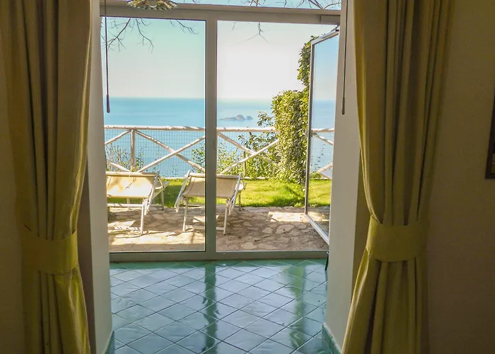 Bacio Del Sole Bed and Breakfast Ποζιτάνο