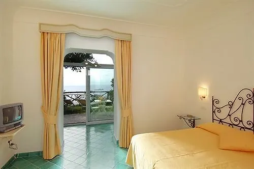 Bacio Del Sole Bed and Breakfast Ποζιτάνο